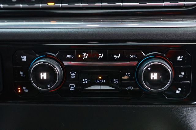 2024 Chevrolet Silverado 3500HD 4WD Crew Cab 159" LTZ - 22980509 - 41