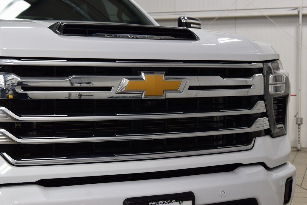 2024 Chevrolet Silverado 3500HD 4WD Crew Cab 172" High Country - 23055840 - 10