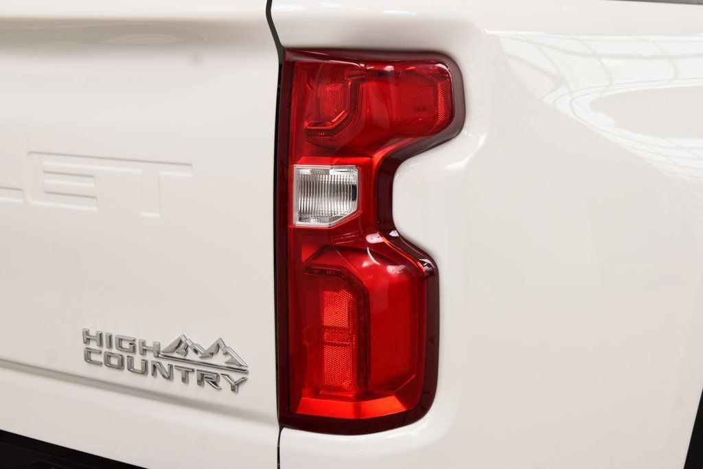 2024 Chevrolet Silverado 3500HD 4WD Crew Cab 172" High Country - 23055840 - 21