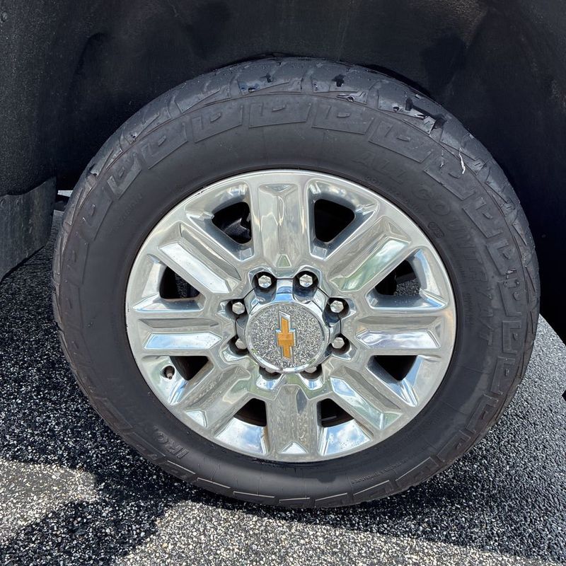 2024 Chevrolet Silverado 3500HD 4WD Crew Cab 172" High Country - 23063591 - 16