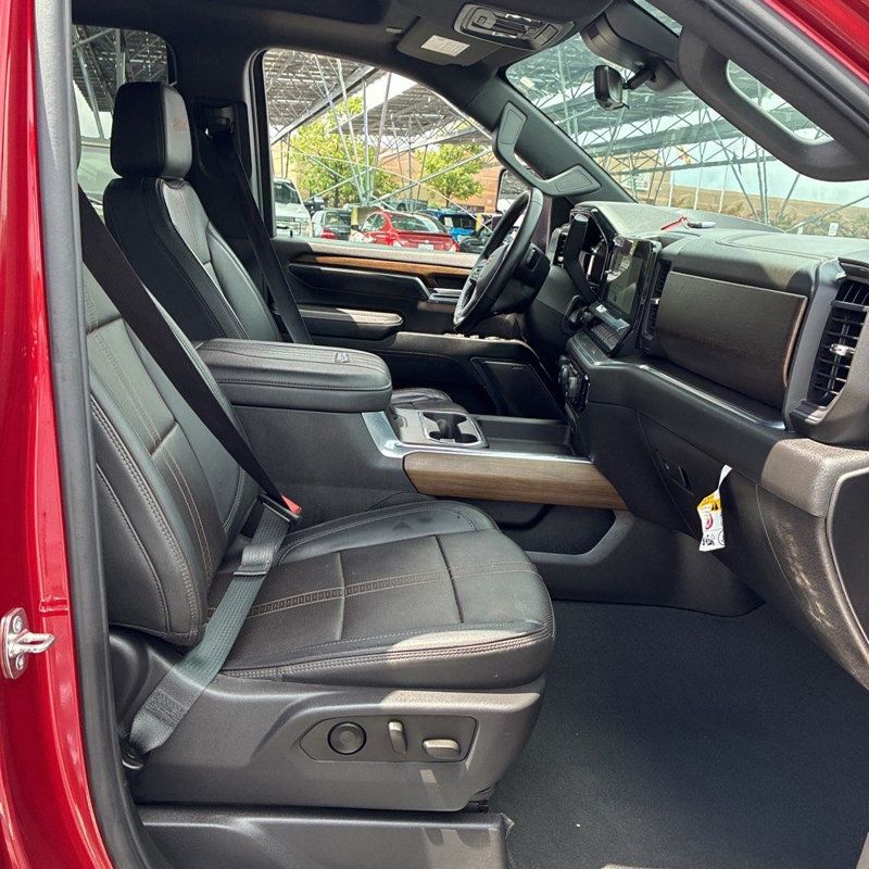 2024 Chevrolet Silverado 3500HD 4WD Crew Cab 172" High Country - 23063591 - 18