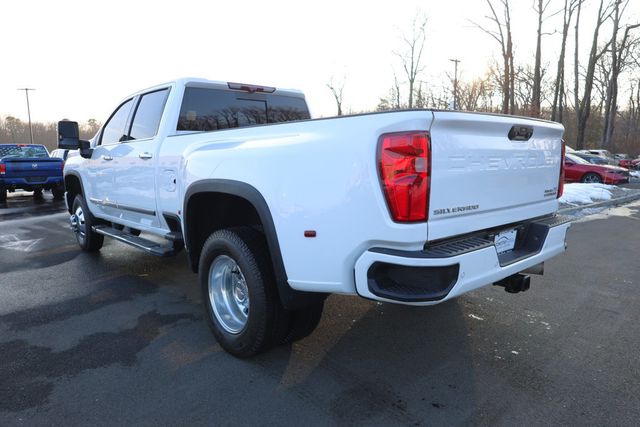 2024 Chevrolet Silverado 3500HD 4WD Crew Cab 172'' High Country with Turbo-Diesel & Premium Pkg - 22986490 - 2