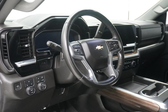 2024 Chevrolet Silverado 3500HD 4WD Crew Cab 172" LT - 23016787 - 11