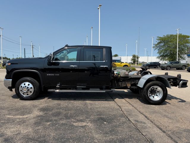 2024 Chevrolet Silverado 3500HD 4WD Crew Cab 172" LTZ - 23064306 - 6