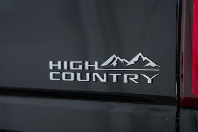 2024 Chevrolet Silverado 3500HD High Country - 22636101 - 28