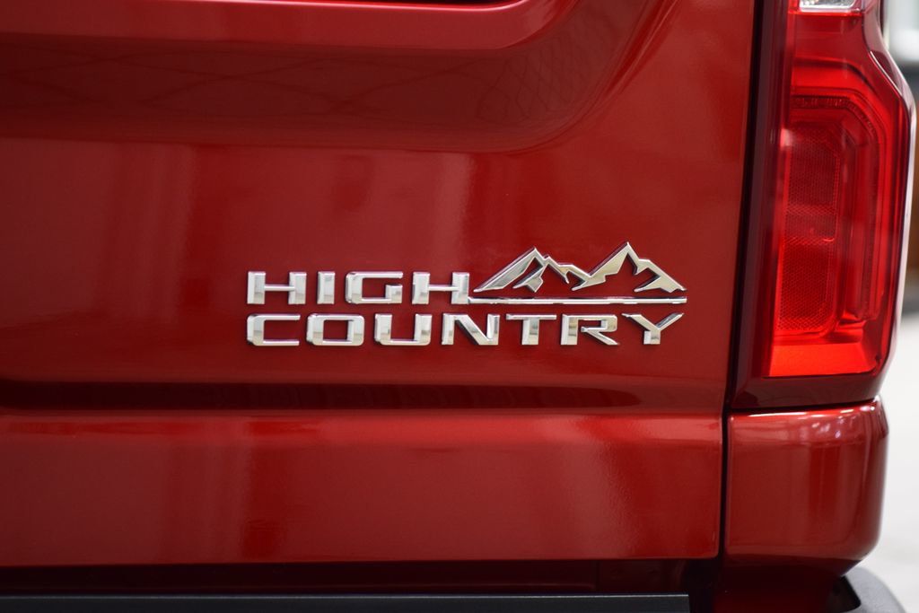 2024 Chevrolet Silverado 3500HD High Country w/ Technology Package - 23063591 - 21