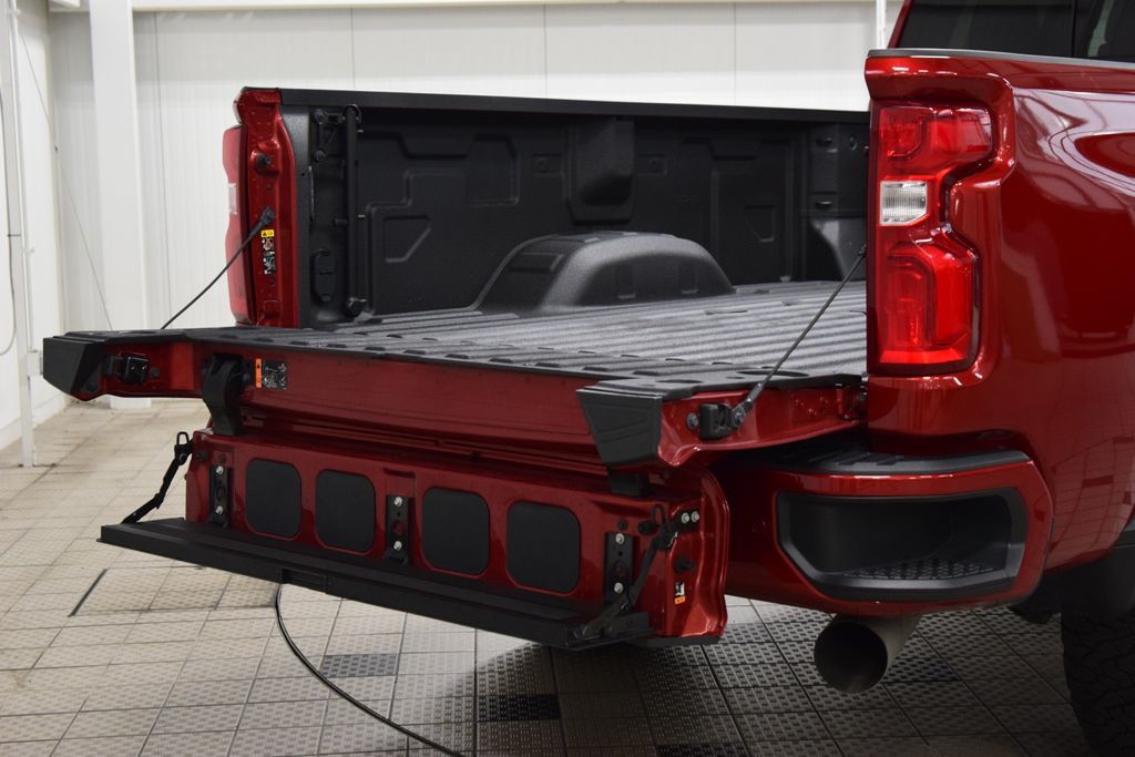 2024 Chevrolet Silverado 3500HD High Country w/ Technology Package - 23063591 - 24
