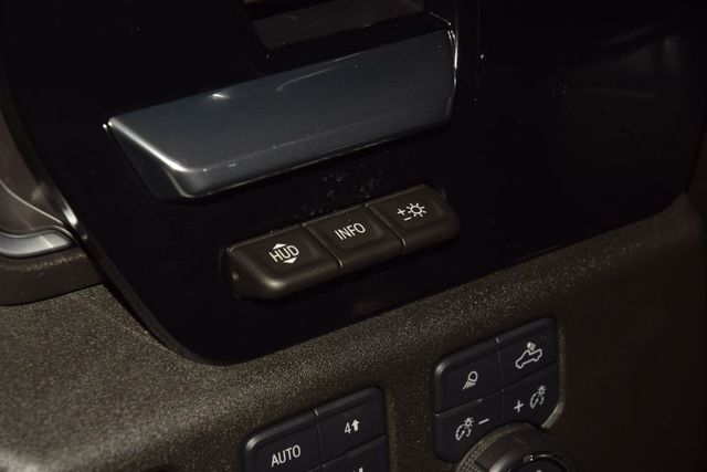 2024 Chevrolet Silverado 3500HD High Country w/ Technology Package - 23063591 - 35
