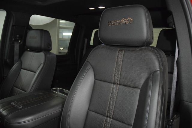2024 Chevrolet Silverado 3500HD High Country w/ Technology Package - 23063591 - 43