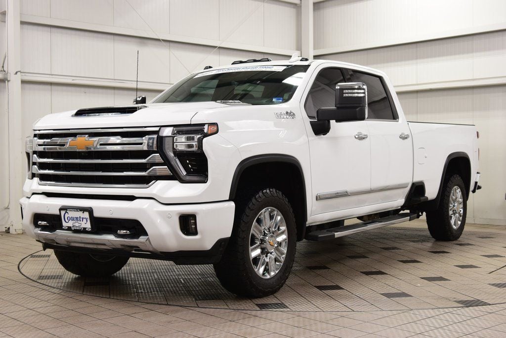 2024 Chevrolet Silverado 3500HD High Country Z71 w/ Technology Package - 23055840 - 2