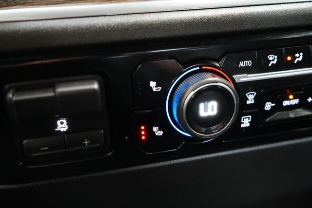 2024 Chevrolet Silverado 3500HD LT - 23077310 - 32