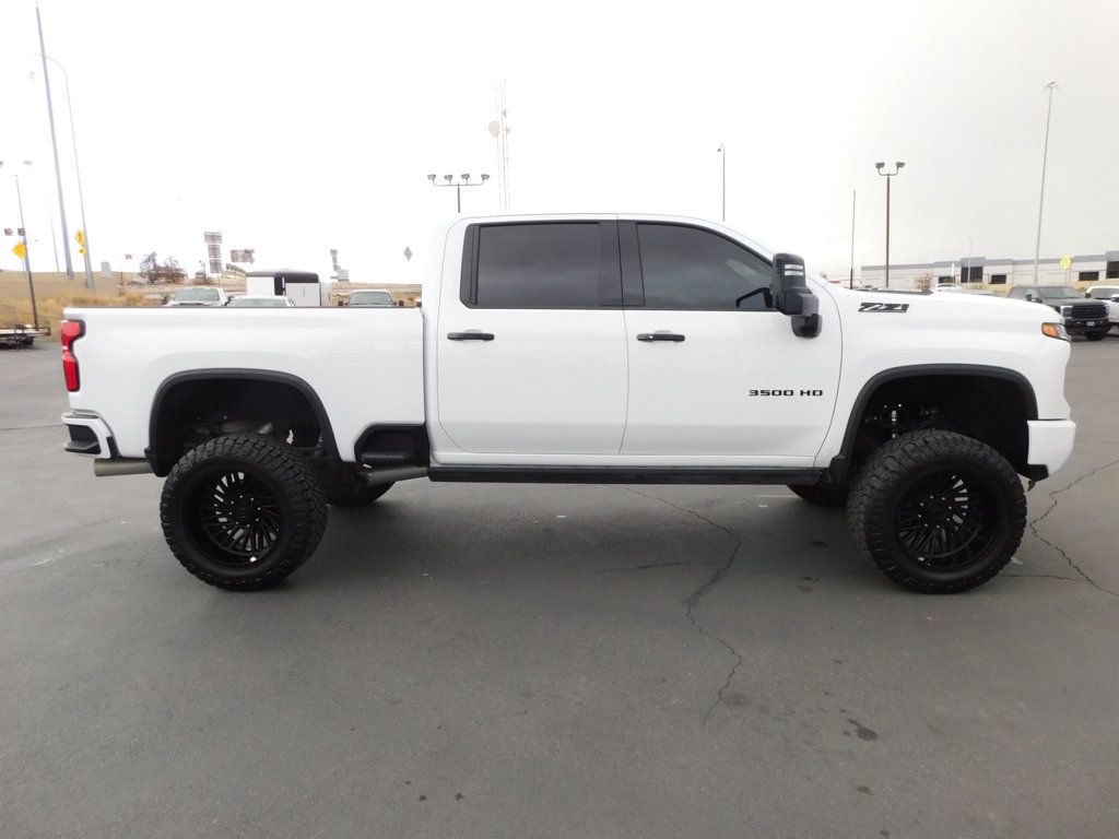 2024 Chevrolet Silverado 3500HD LTZ Z71 - 22653249 - 12