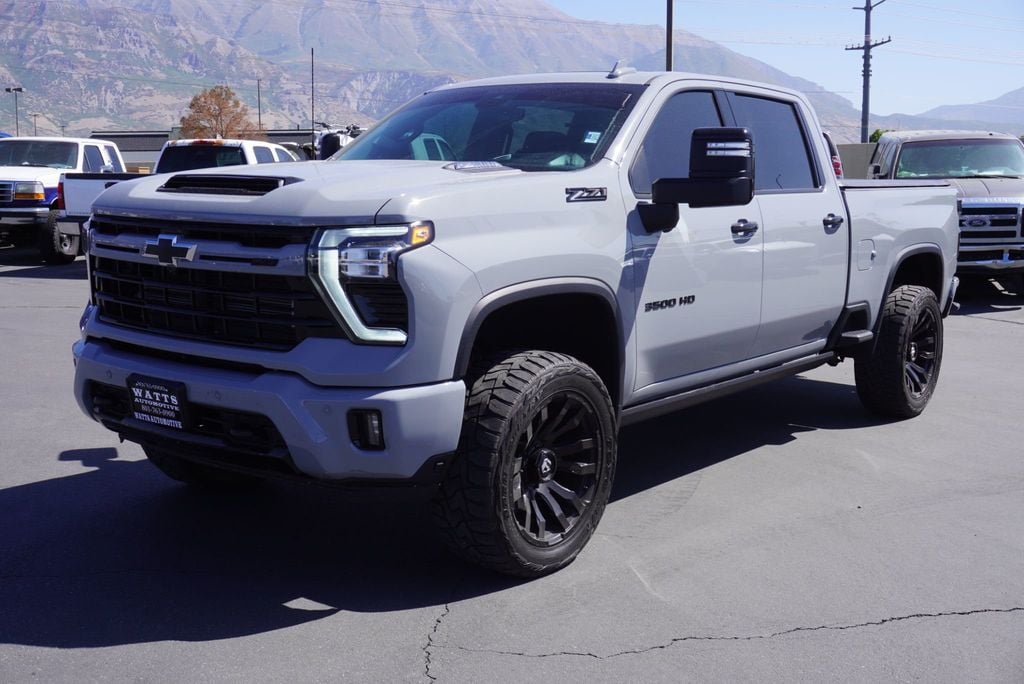 2024 Chevrolet Silverado 3500HD LTZ Z71 - 23081842 | Video 1