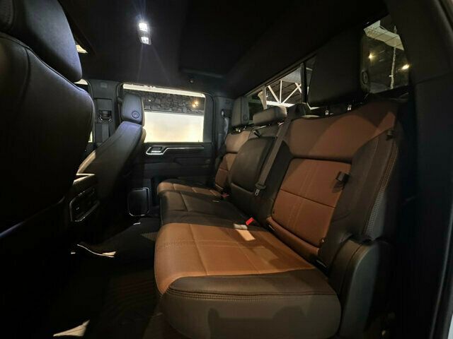 2024 Chevrolet Silverado 3500HD MSRP$87140/HighCountryPremiumPkg/TechnologyPkg/PowerSunroof - 23007590 - 19