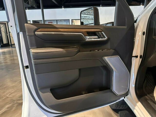 2024 Chevrolet Silverado 3500HD MSRP$87140/HighCountryPremiumPkg/TechnologyPkg/PowerSunroof - 23007590 - 8