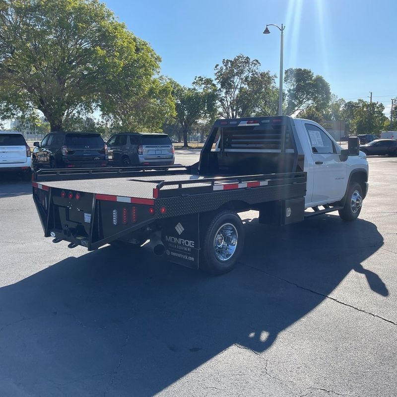 2024 Chevrolet Silverado 3500HD Work Truck - 22705635 - 3