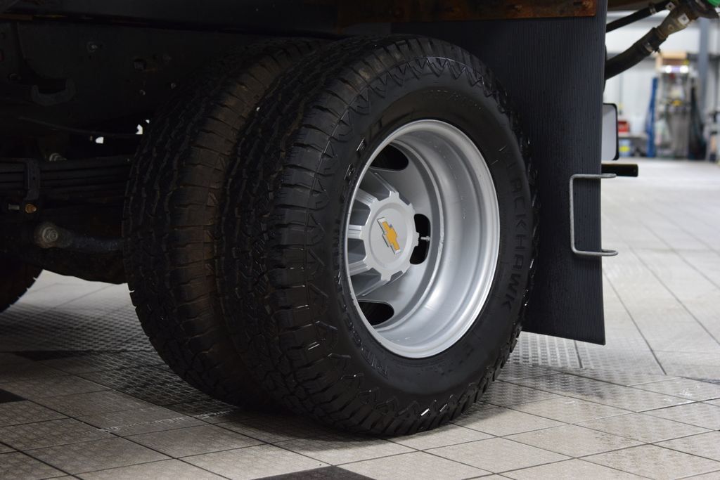2024 Chevrolet Silverado 3500HD Work Truck - 23073000 - 16