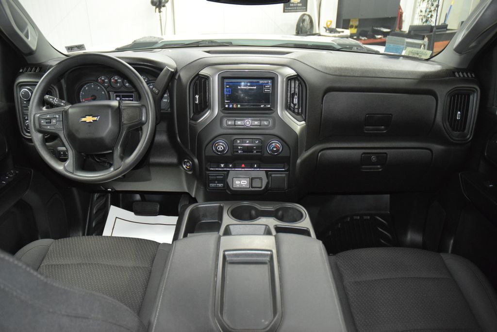 2024 Chevrolet Silverado 3500HD Work Truck - 23073000 - 19