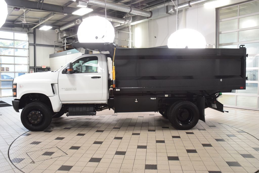 2024 Chevrolet Silverado 4500HD 4500HD REG CAB 4X4 * DURAMAX * NEW 12' LANDSCAPE DUMP  - 23043617 - 2