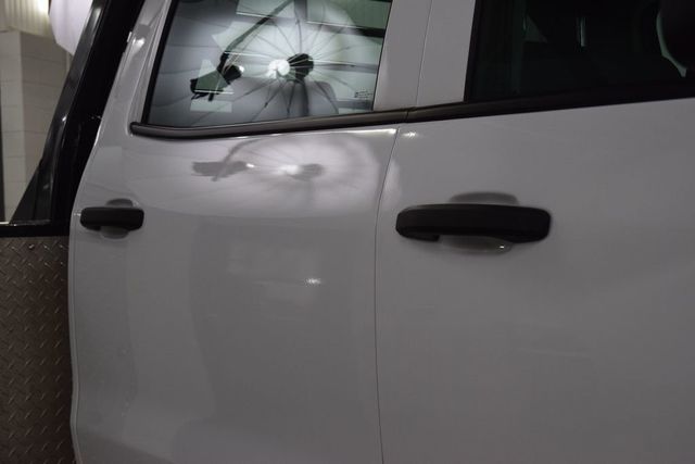 2024 Chevrolet Silverado 5500HD 5500HD CREW 4X4 * DURAMAX * 11' CM UTILITY HAULER * 8K MILES - 23000815 - 9