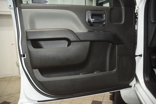 2024 Chevrolet Silverado 5500HD 5500HD CREW 4X4 * DURAMAX * 11' CM UTILITY HAULER * 8K MILES - 23000815 - 28