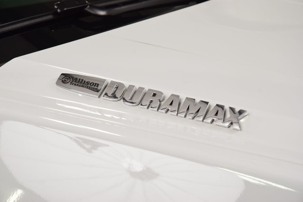 2024 Chevrolet Silverado 5500HD 5500HD CREW 4X4 * DURAMAX * 11' CM UTILITY HAULER * 8K MILES - 23000815 - 6