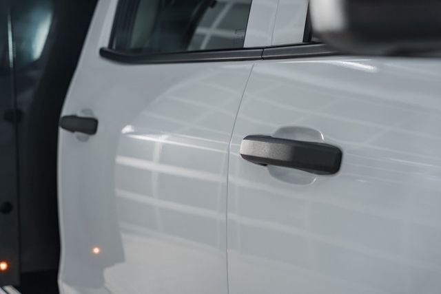 2024 Chevrolet SILVERADO 5500HD 5500HD CREW 4X4 * DURAMAX * 12' LANDSCAPE DUMP W/ CHIP TOP  - 22789652 - 12