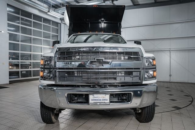 2024 Chevrolet SILVERADO 5500HD 5500HD CREW 4X4 * DURAMAX * 12' LANDSCAPE DUMP W/ CHIP TOP  - 22789652 - 1