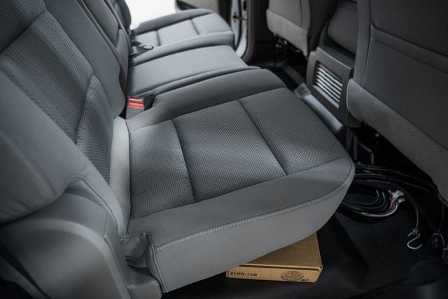 2024 Chevrolet SILVERADO 5500HD 5500HD CREW 4X4 * DURAMAX * 12' LANDSCAPE DUMP W/ CHIP TOP  - 22789652 - 30