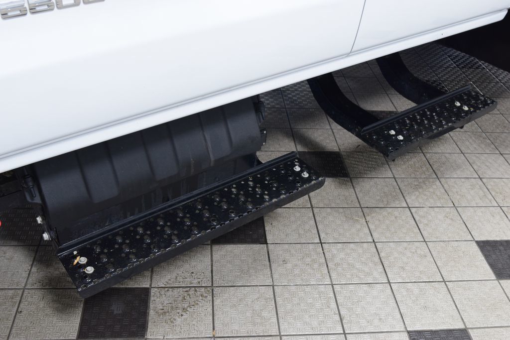 2024 Chevrolet Silverado 5500HD 5500HD CREW * DURAMAX * 12' LANDSCAPE DUMP W/ RACK * LOCAL TRADE - 22999577 - 16