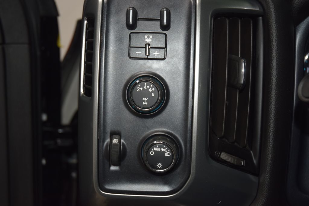 2024 Chevrolet Silverado 5500HD 5500HD REG CAB 4X4 LT * DURAMAX * 11' FLATBED * LOCAL TRADE - 23028584 - 22