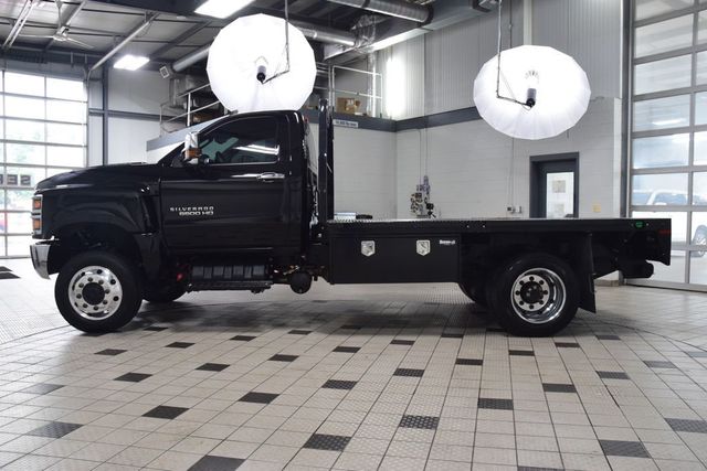 2024 Chevrolet Silverado 5500HD 5500HD REG CAB 4X4 LT * DURAMAX * 11' FLATBED * LOCAL TRADE - 23028584 - 2
