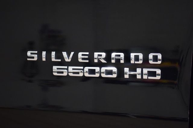 2024 Chevrolet Silverado 5500HD 5500HD REG CAB 4X4 LT * DURAMAX * 11' FLATBED * LOCAL TRADE - 23028584 - 8