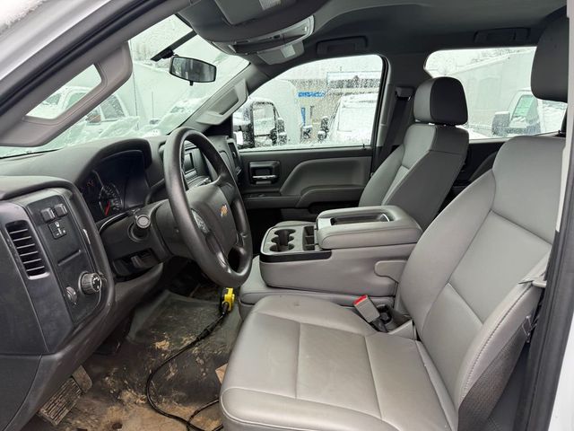 2024 Chevrolet Silverado 5500HD Work Truck - 22999577 - 3