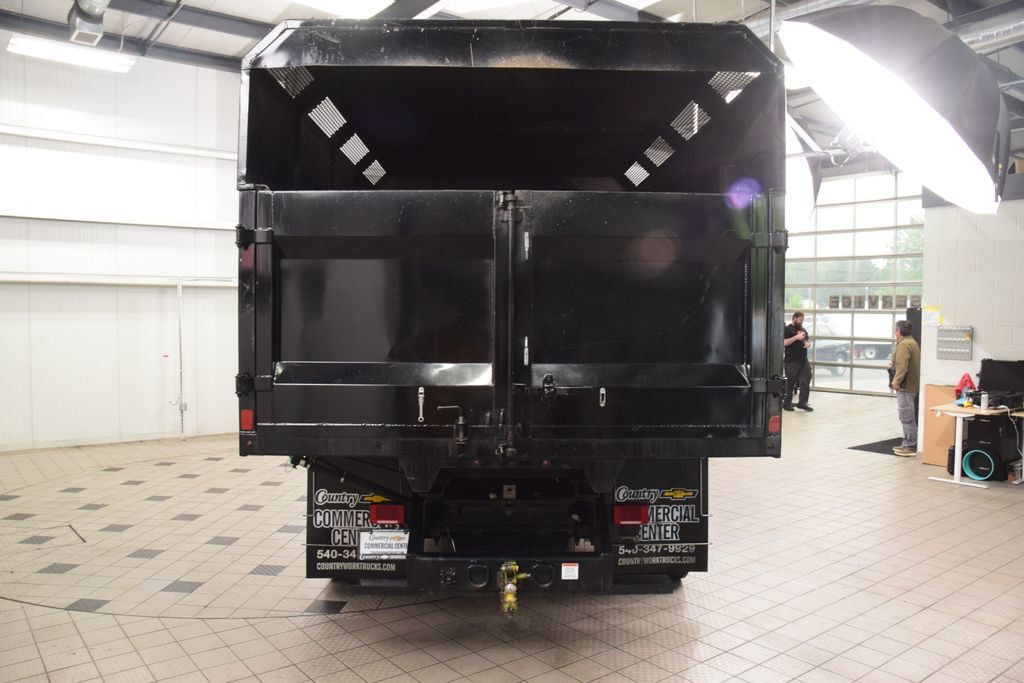 2024 Chevrolet Silverado 6500HD 6500HD CREW 4X4 * DURAMAX * 12' LANDSCAPE DUMP W/ CHIP TOP - 23024875 - 3