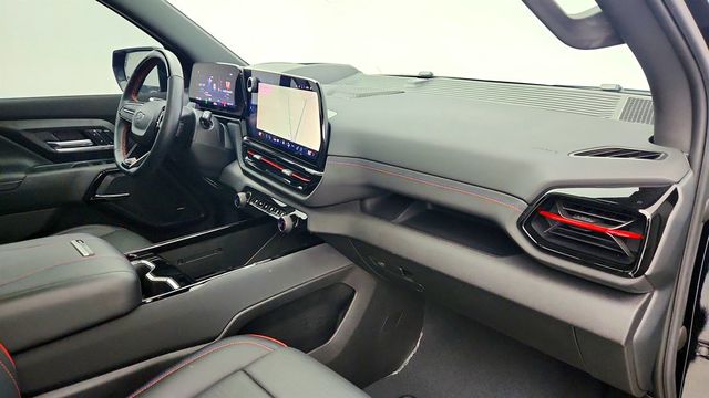 2024 Chevrolet Silverado EV e4WD Crew Cab RST - 22990339 - 25