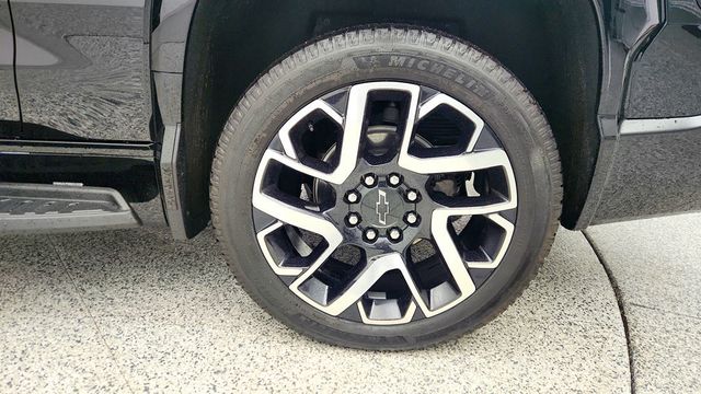 2024 Chevrolet Silverado EV e4WD Crew Cab RST - 22990339 - 8