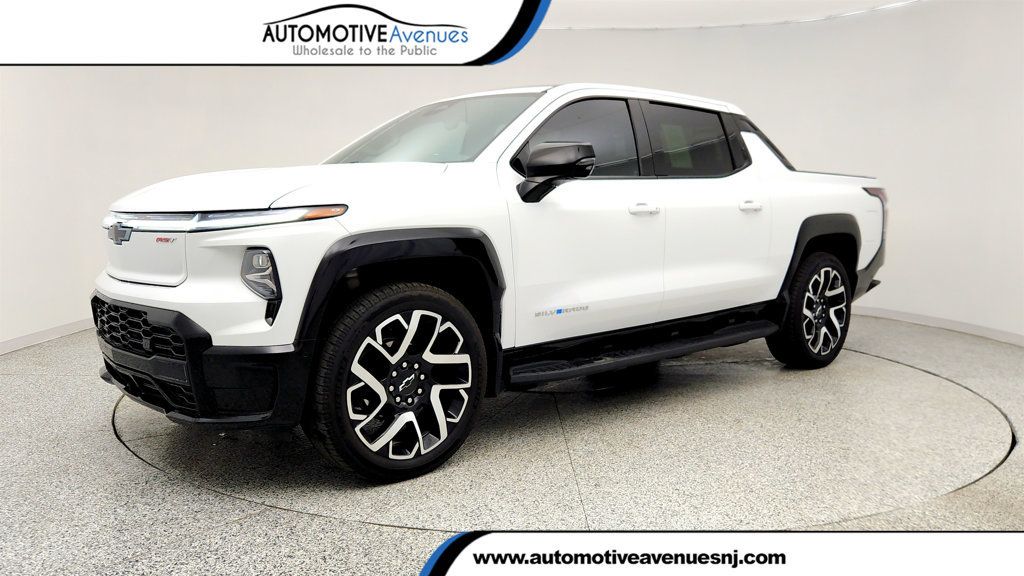 2024 Chevrolet Silverado EV e4WD Crew Cab RST - 23017522 | Video 1