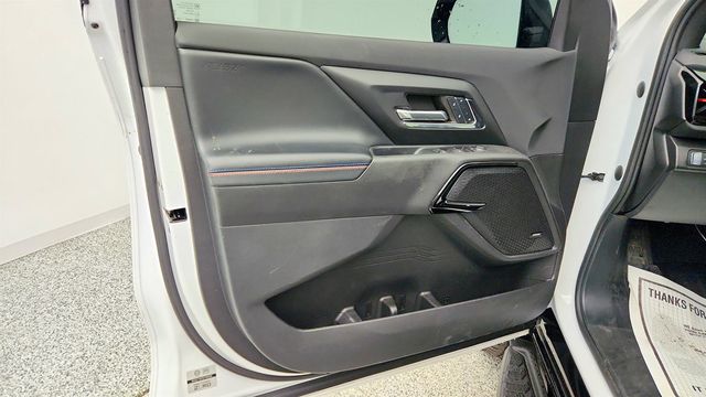 2024 Chevrolet Silverado EV e4WD Crew Cab RST - 23017522 - 10