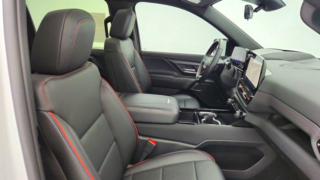 2024 Chevrolet Silverado EV e4WD Crew Cab RST - 23017522 - 24