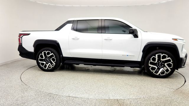 2024 Chevrolet Silverado EV e4WD Crew Cab RST - 23017522 - 3