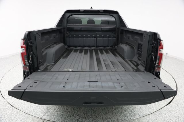 2024 Chevrolet Silverado EV e4WD Crew Cab RST First Edition - 22971805 - 16