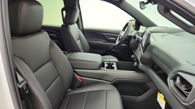 2024 Chevrolet Silverado EV e4WD Crew Cab Work Truck - 23019105 - 23