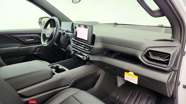 2024 Chevrolet Silverado EV e4WD Crew Cab Work Truck - 23019105 - 24