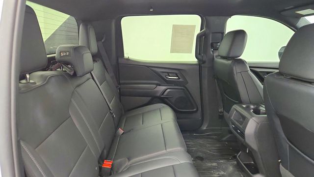 2024 Chevrolet Silverado EV e4WD Crew Cab Work Truck w/ 1FL Fleet Pkg & 18'' Steel Wheels - 23017550 - 22