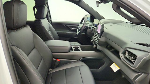 2024 Chevrolet Silverado EV e4WD Crew Cab Work Truck w/ 1FL Fleet Pkg & Spray-On Bedliner - 23019746 - 23