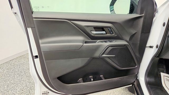 2024 Chevrolet Silverado EV e4WD Crew Cab Work Truck w/ 1FL Fleet Pkg & Spray-On Bedliner - 23019768 - 9