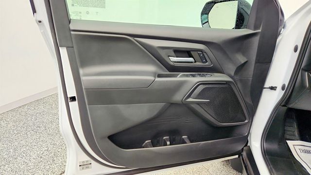 2024 Chevrolet Silverado EV e4WD Crew Cab Work Truck w/ 1FL Fleet Pkg & Spray-On Bedliner - 23019770 - 9