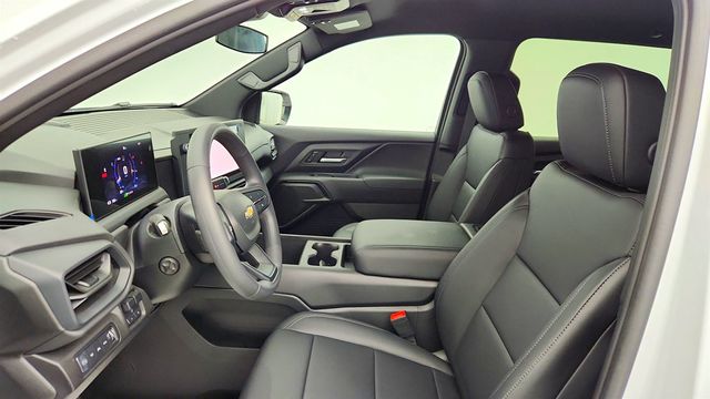 2024 Chevrolet Silverado EV e4WD Crew Cab Work Truck w/ 1FL Fleet Pkg & Spray-On Bedliner - 23019770 - 19