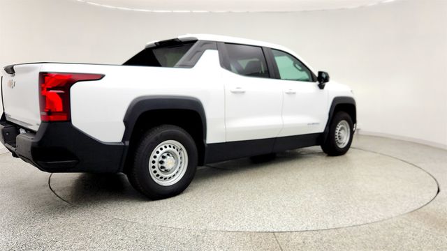2024 Chevrolet Silverado EV e4WD Crew Cab Work Truck w/ 1FL Fleet Pkg & Spray-On Bedliner - 23019770 - 4